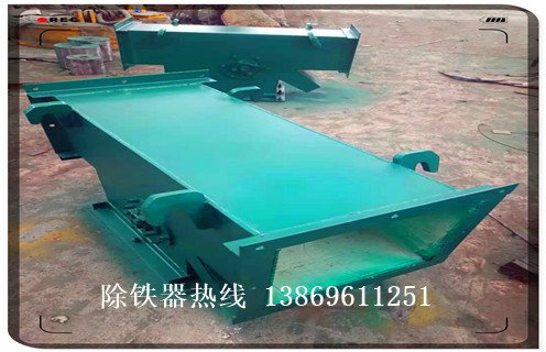 管道除鐵器，管道除鐵器工作原理視頻_遠力管道除鐵器工作原理視頻12000高斯_可定制工作原理_安裝示意圖