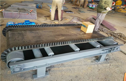 電磁油冷除鐵器，遼寧電磁油冷除鐵器_工作原理_遼寧電磁油冷除鐵器使用特點(diǎn)_選型_價(jià)格 